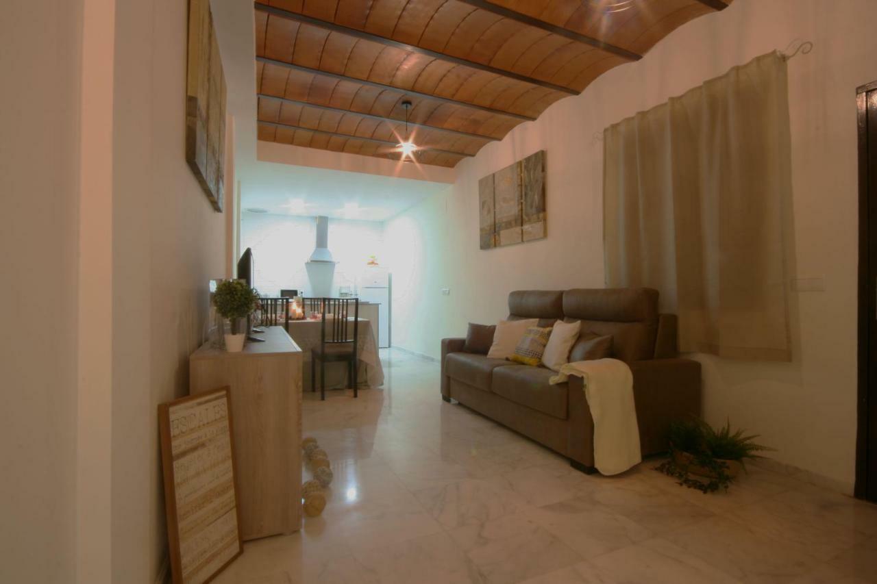 דירות Apartamento Vacacional Carmona מראה חיצוני תמונה