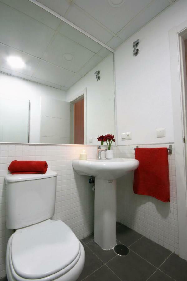 דירות Apartamento Vacacional Carmona מראה חיצוני תמונה